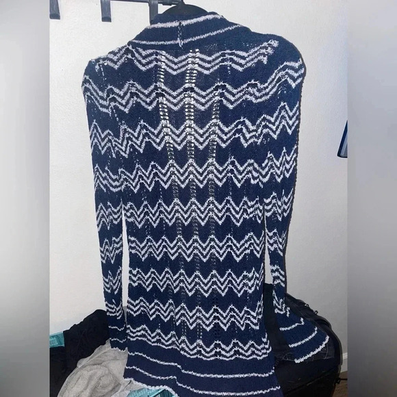 BCBG Max Azria open cardigan sweater crochet size Small - Picture 3 of 5